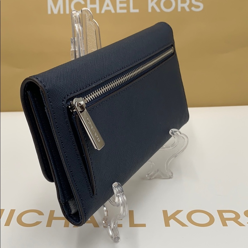 Michael Kors Jet Set Travel Lg Trifold Wallet - Picture 16 of 16